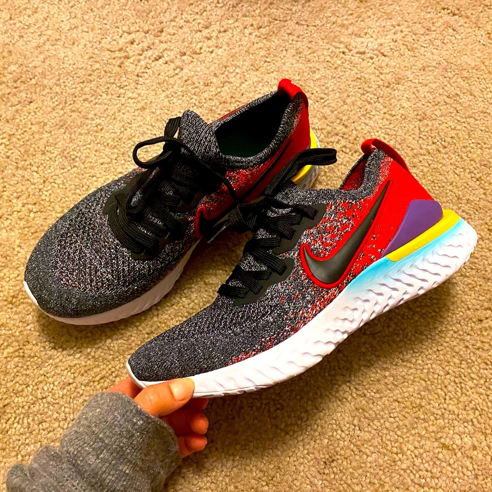 Nike Epic React Flyknit 2